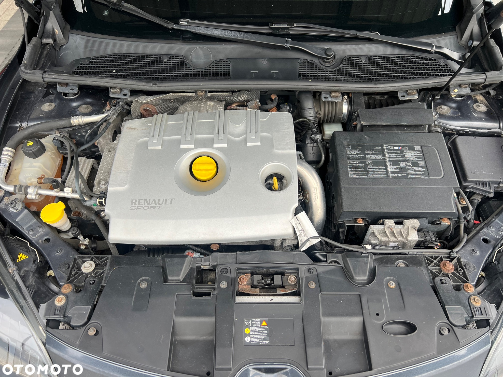 Renault Megane Grandtour TCe 220 Start & Stop GT 220 - 11