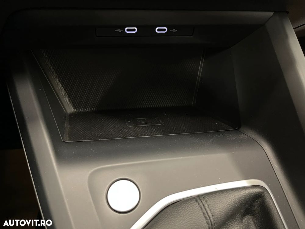 Volkswagen Golf 1.0 TSI Life - 23