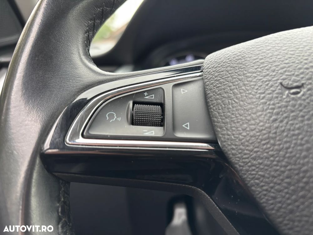 Skoda RAPID 1.0 TSI Ambition - 14