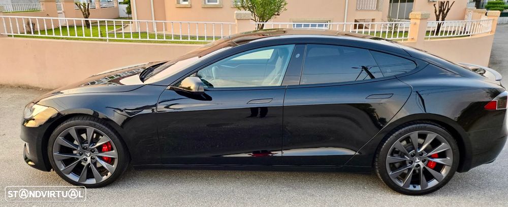 Tesla Model S Performance Ludicrous AWD - 35