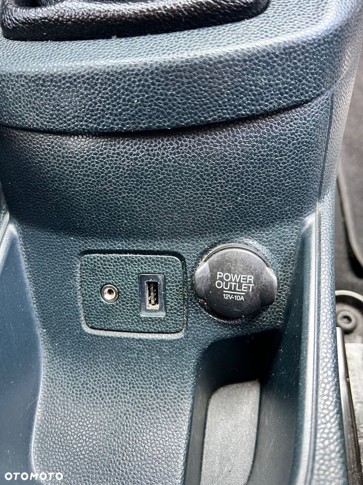 Ford Fiesta - 22
