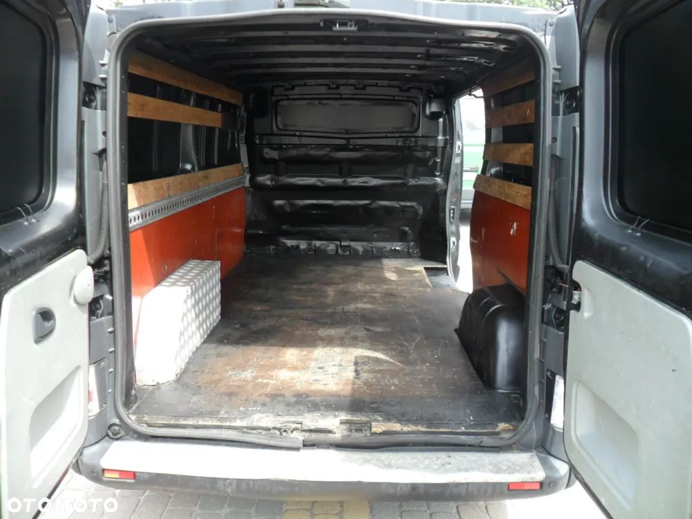 Renault trafic - 13