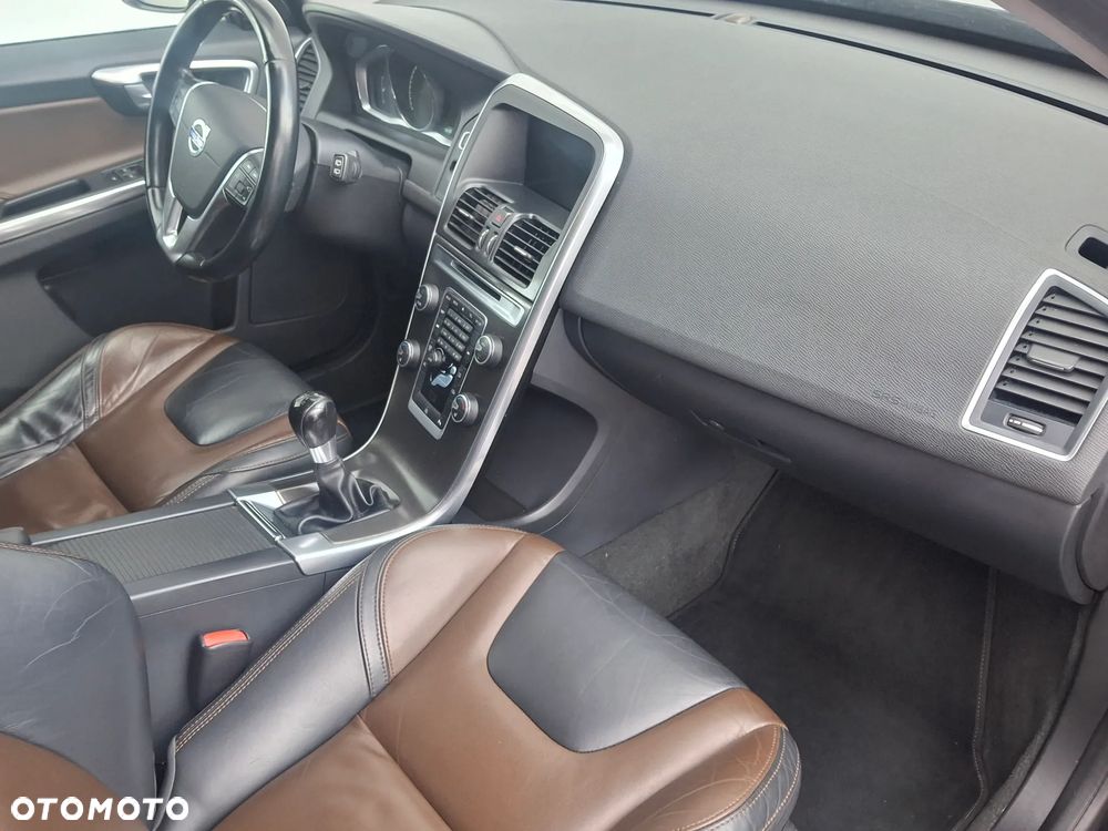 Volvo XC 60 D3 Edition Pro - 20