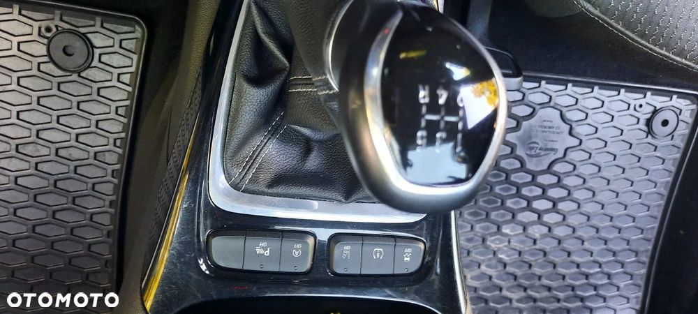 Opel Crossland X 1.2 T Eco Enjoy S&S - 13