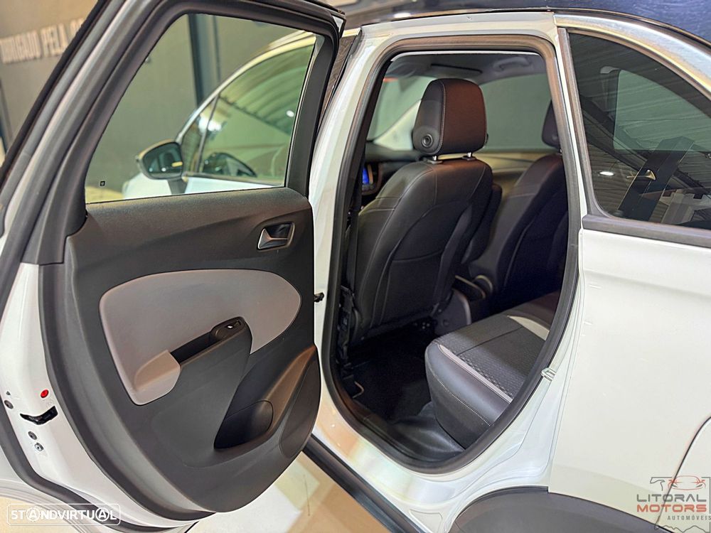 Opel Crossland X 1.2 T Innovation - 16