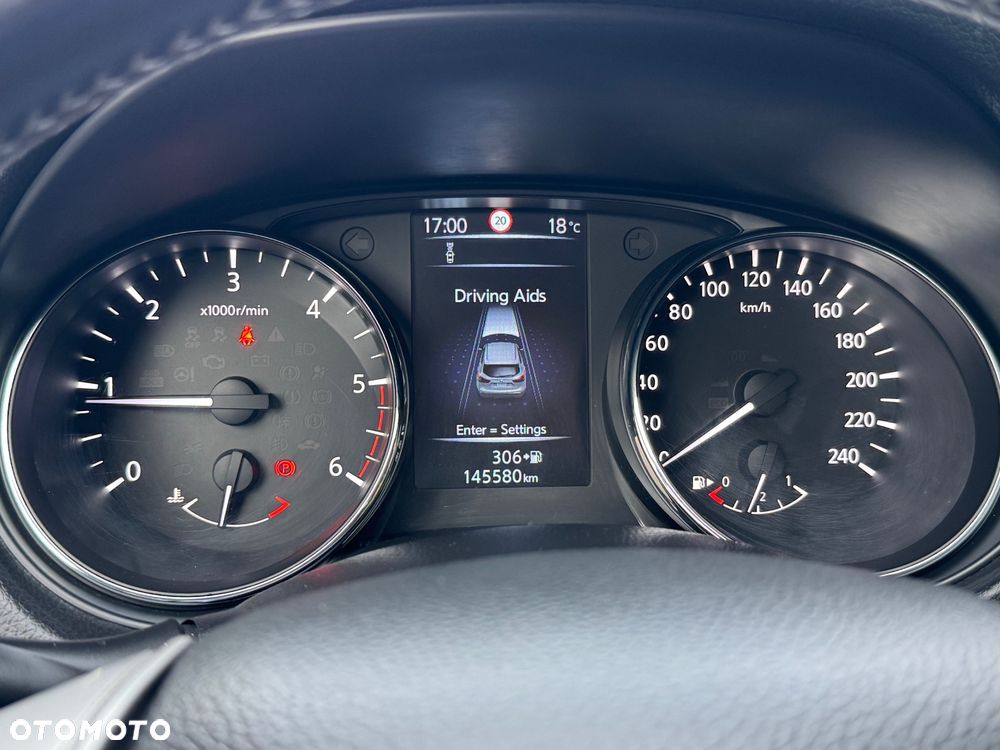 Nissan Qashqai 1.6 DCi Tekna+ - 17