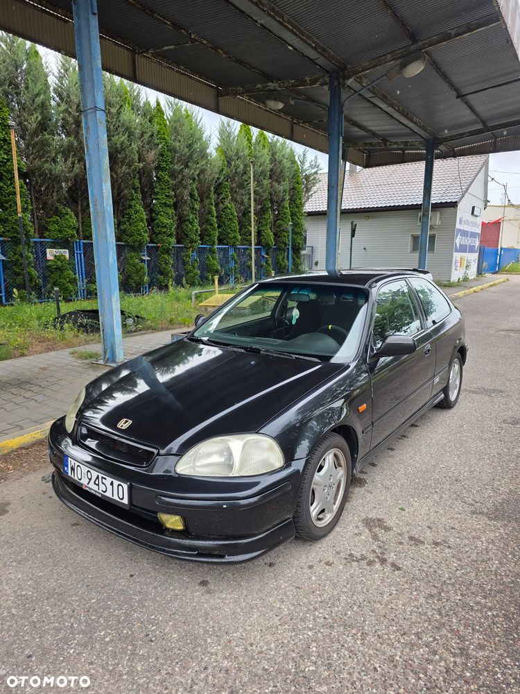 Honda Civic 1.8i VTI - 12