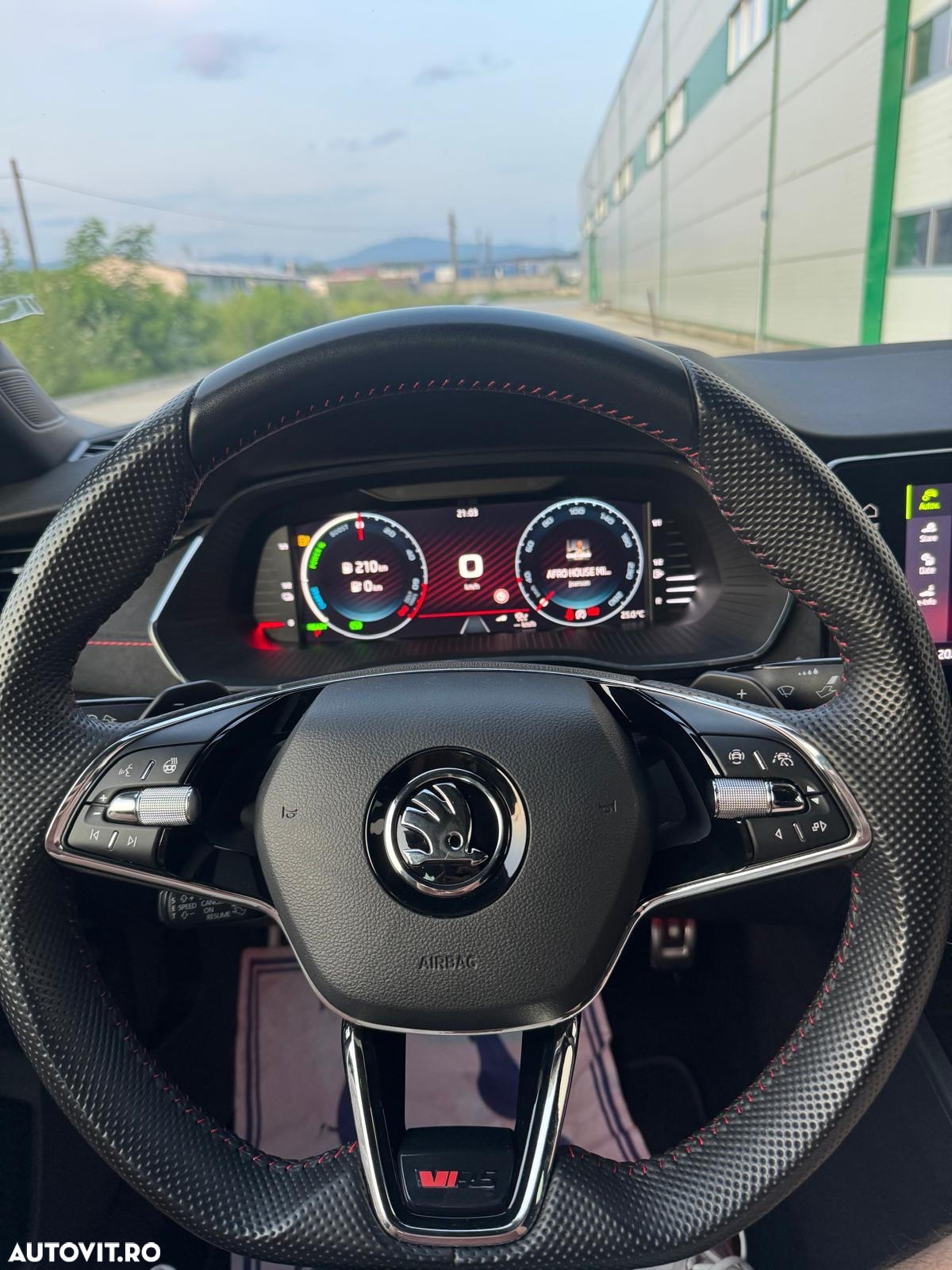 Skoda Octavia 1.4 TSI iV DSG RS Plus - 8
