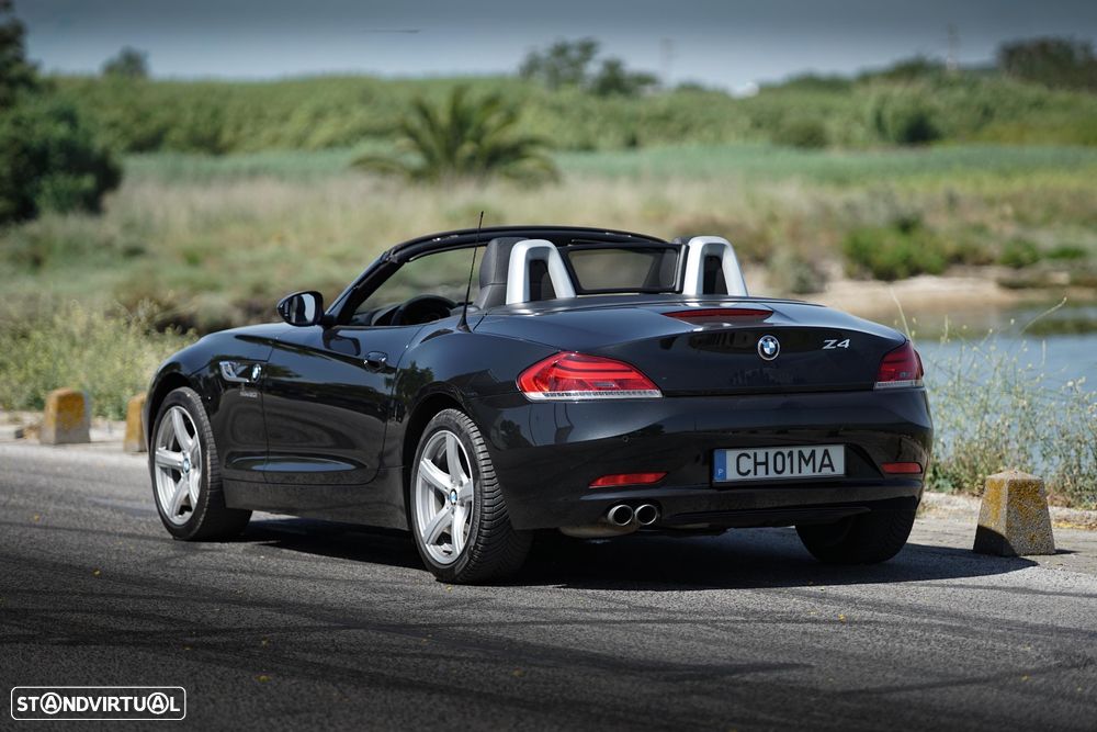 BMW Z4 sDrive20i - 11