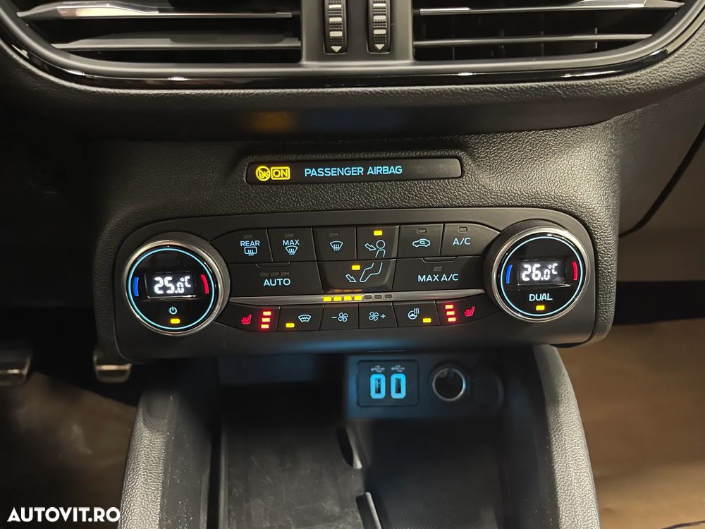 Ford Focus 2.0 EcoBlue ST-Line - 17