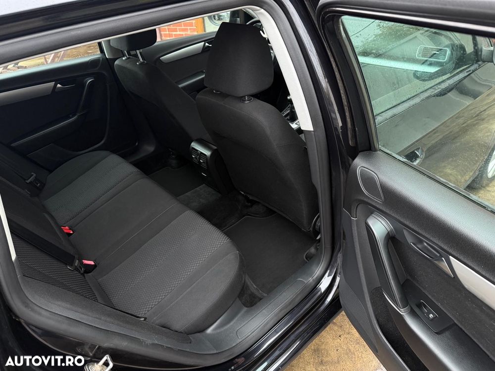 Volkswagen Passat - 6