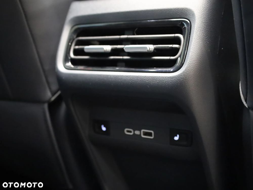 Geely Starray EM-i 1.5 PHEV Max - 15