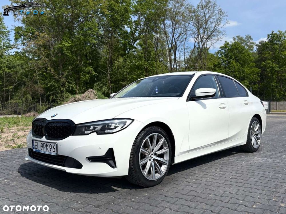 BMW Seria 3 318d M Sport - 12
