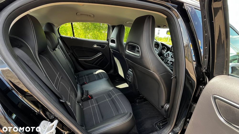 Mercedes-Benz GLA 220 CDI 4Matic 7G-DCT Edition 1 - 24