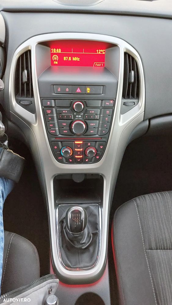 Opel Astra 1.7 CDTI Caravan DPF (119g) Edition - 14