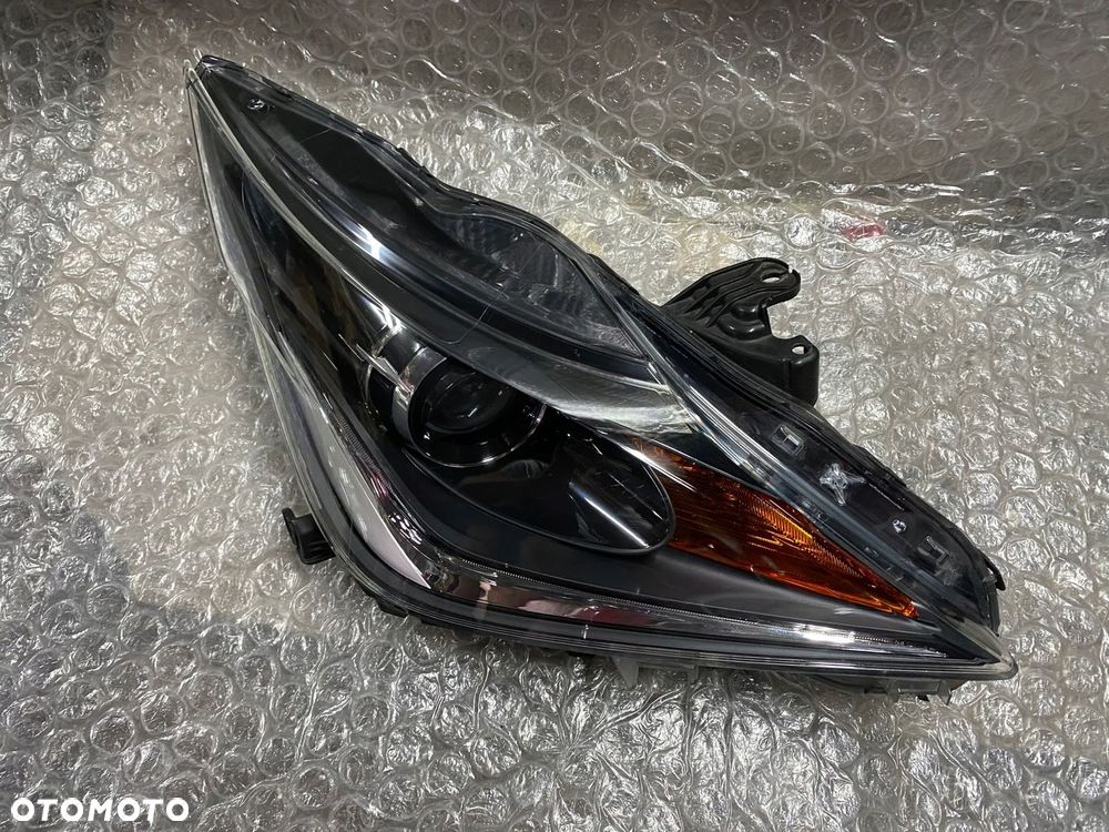 LAMPA PRAWA TOYOTA AYGO II H7 LED 81130-0H131 - 2