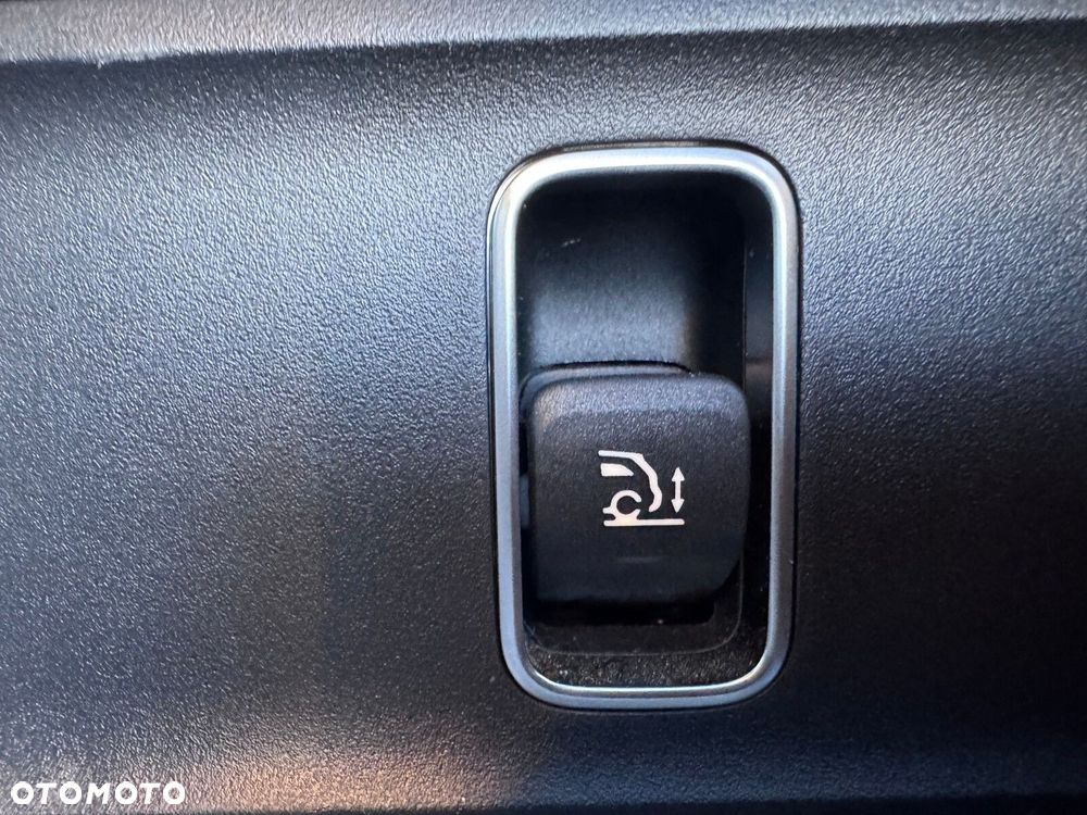 Mercedes-Benz GLE - 19