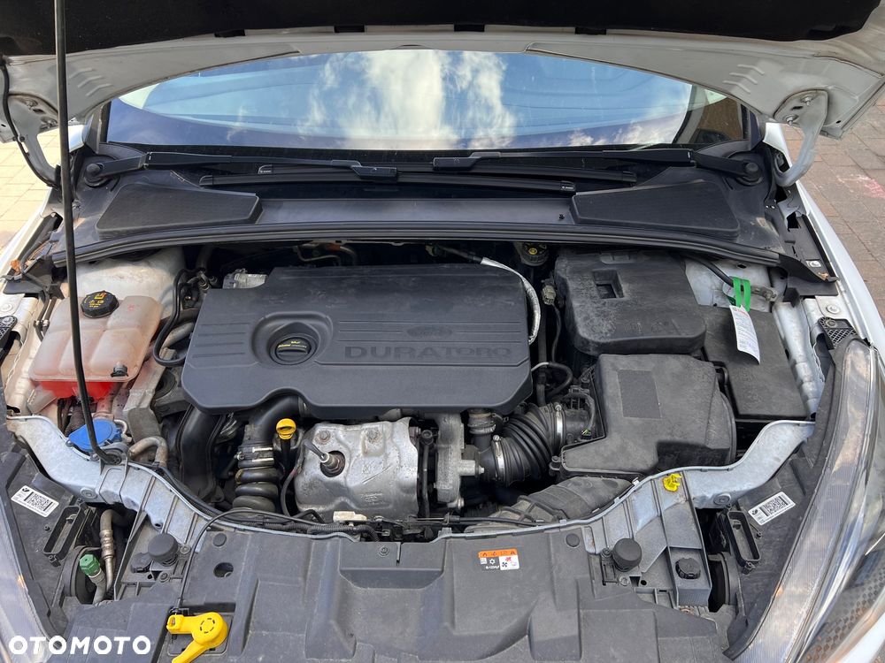 Ford Focus 1.5 TDCi SYNC Edition - 13