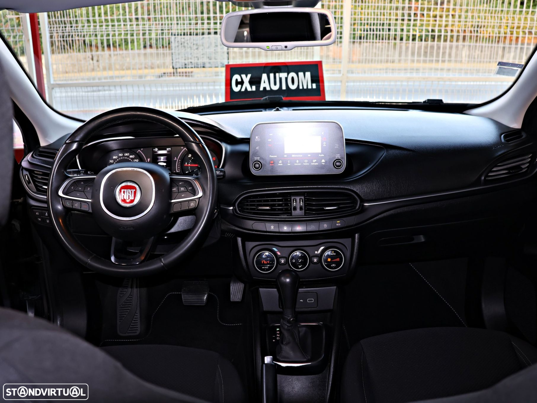 Fiat Tipo Station Wagon 1.6 M-Jet Lounge Tech J17 DCT - 16