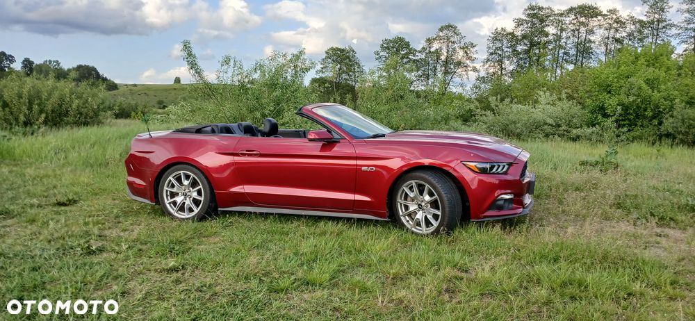 Ford Mustang - 3