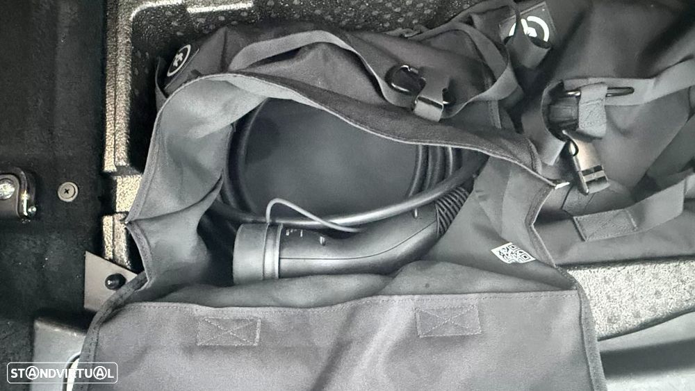 Jaguar E-Pace 1.5 P300e R-Dynamic SE AWD Aut. - 25