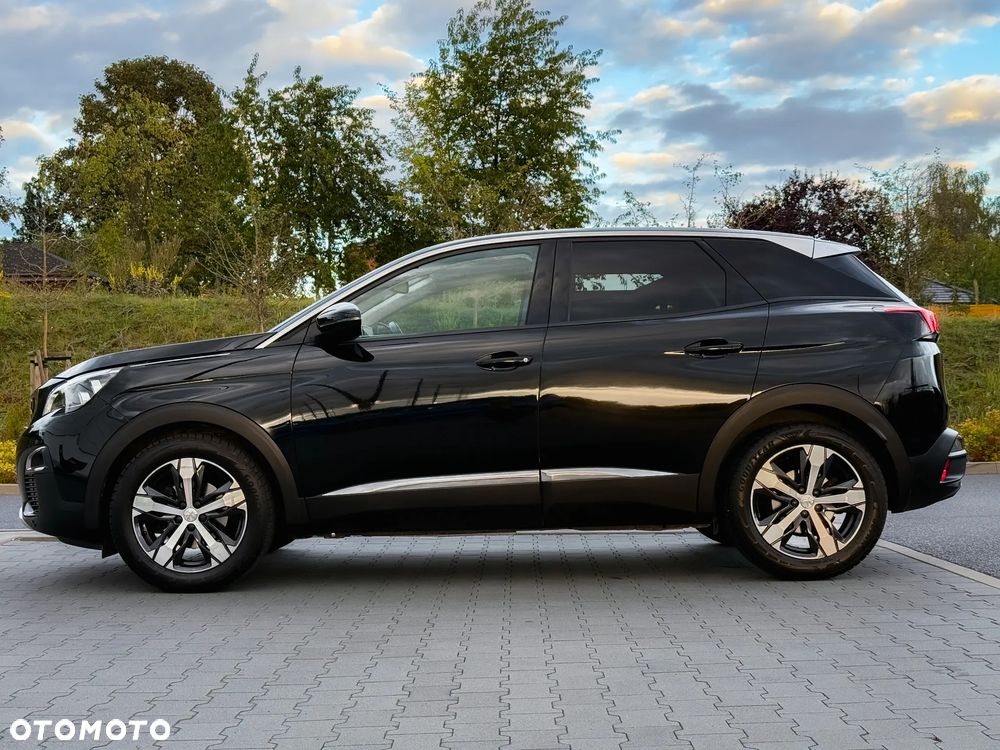 Peugeot 3008 PureTech 130 Stop & Start GPF Allure - 29