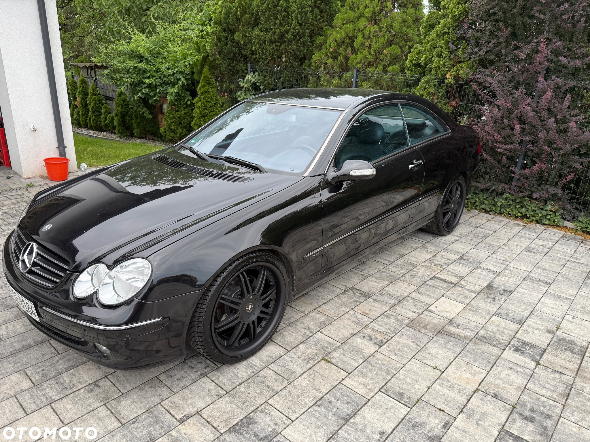 Mercedes-Benz CLK - 30