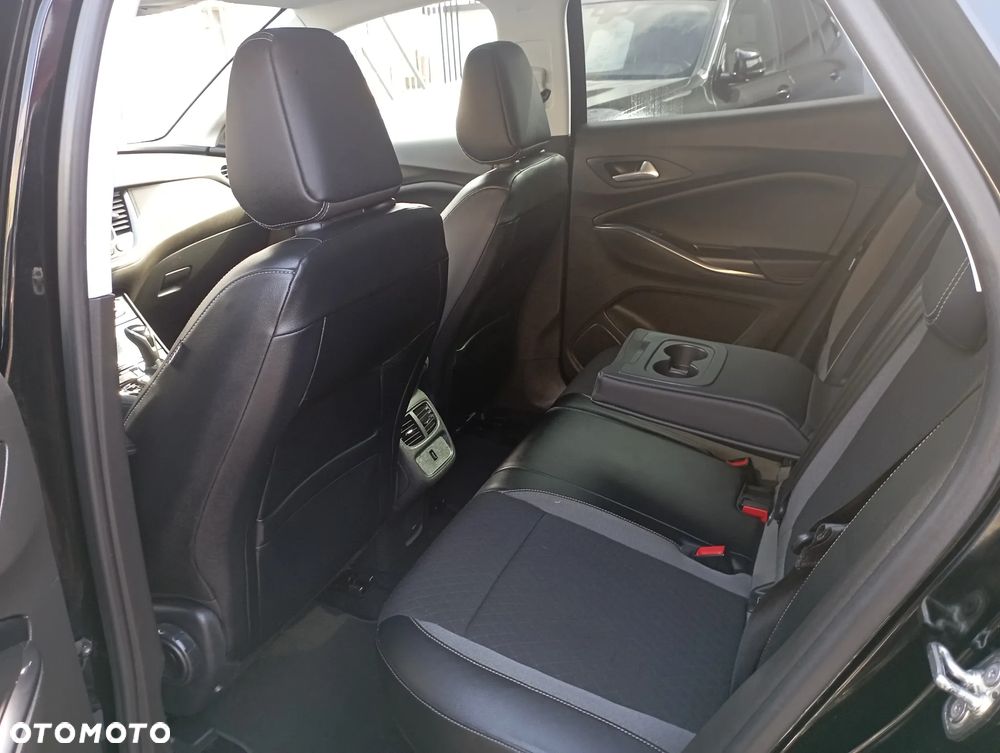 Opel Grandland X 1.6 T Elegance Business Pack S&S - 11