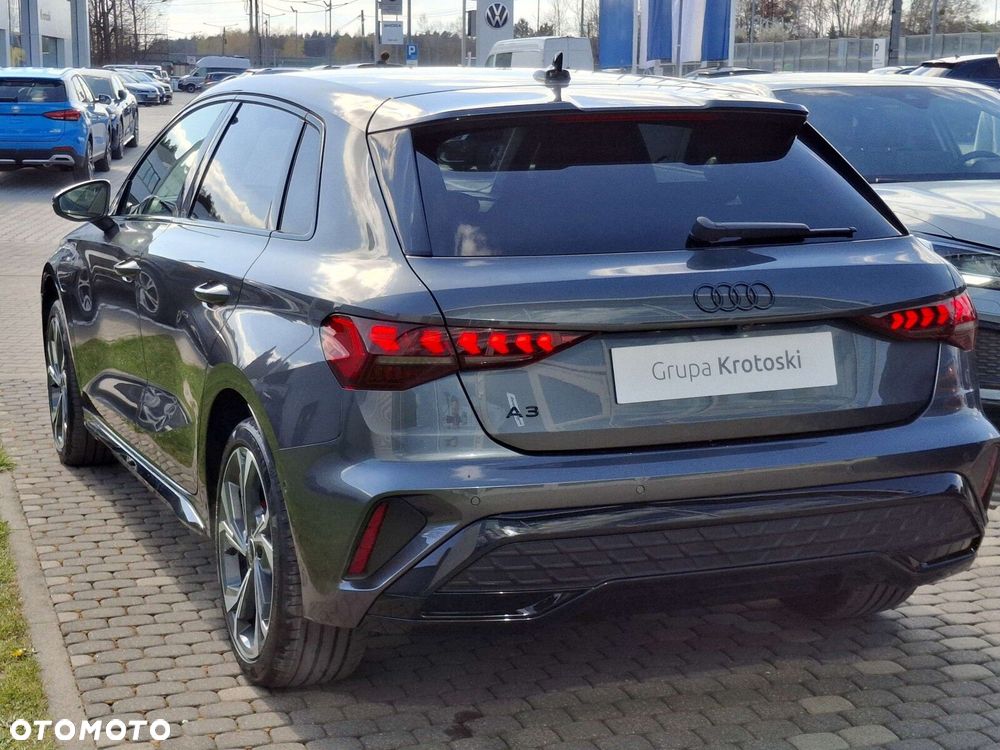 Audi A3 Sportback - 3