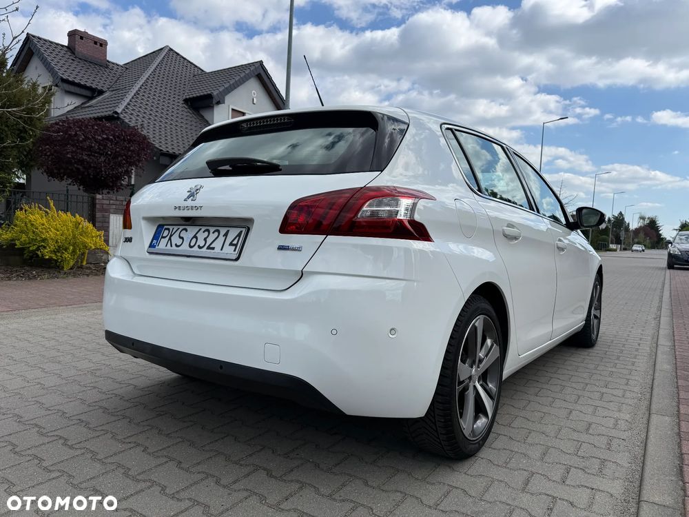 Peugeot 308 - 23