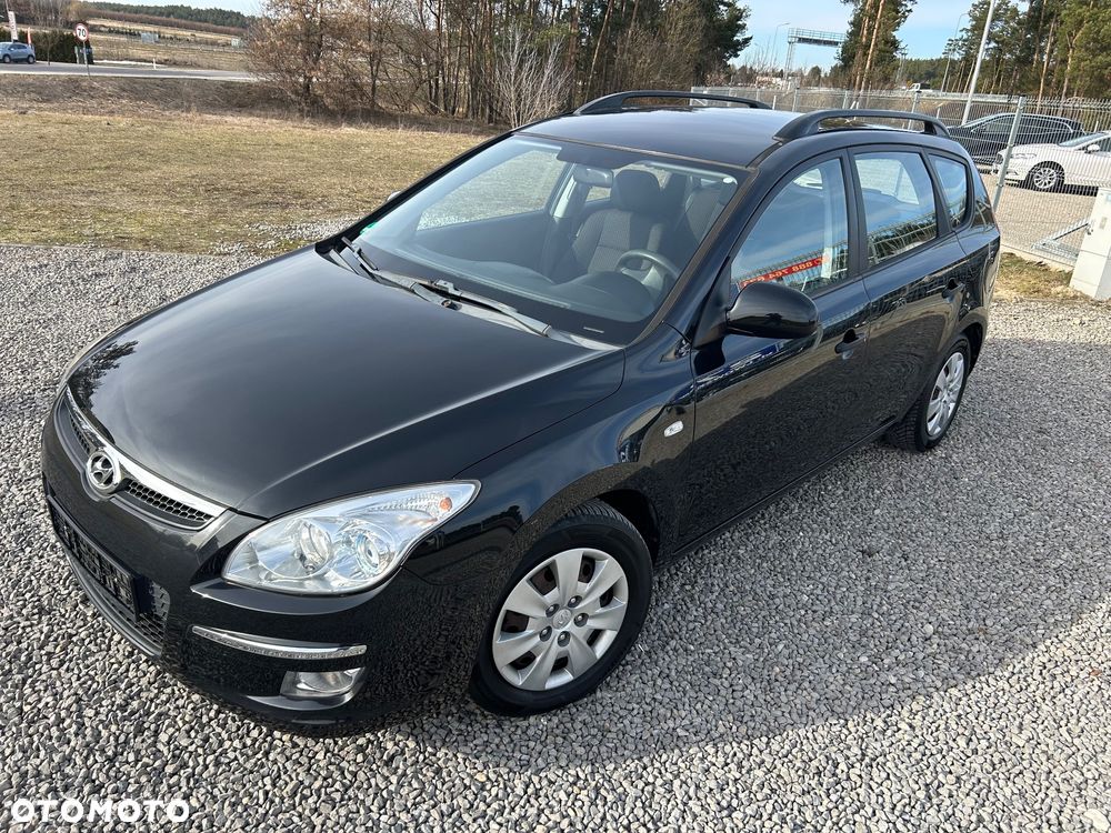 Hyundai i30 i30cw 1.6 Edition Plus - 1