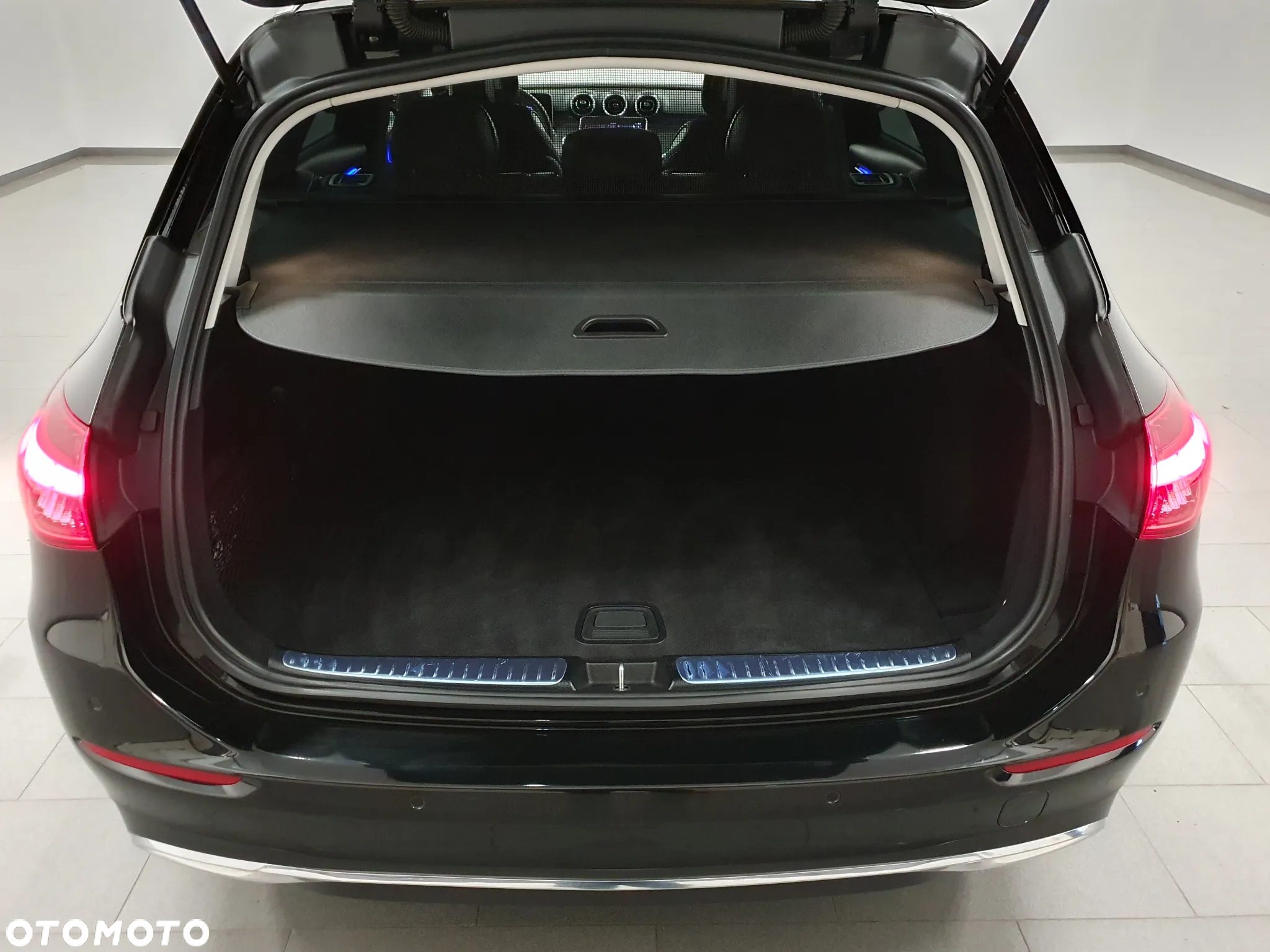 Mercedes-Benz Klasa C 220 d T 9G-TRONIC - 37