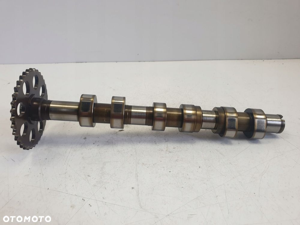 WAŁEK ROZRZĄDU VW Polo IV 1.2 12V 03E109571 ssący - 3