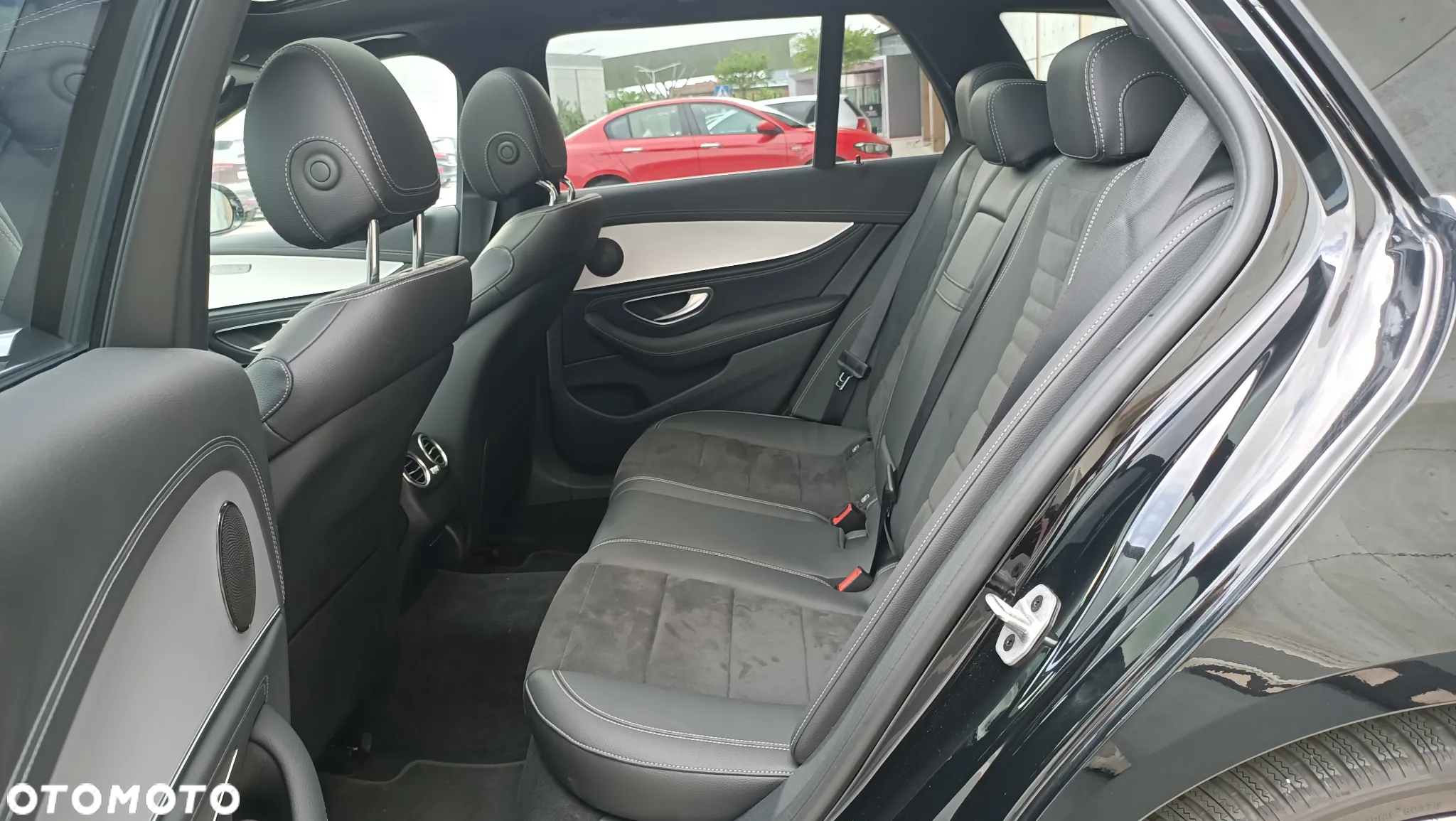 Mercedes-Benz Klasa E 450 4-Matic AMG - 11