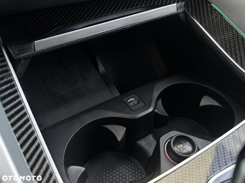 BMW X6 - 15