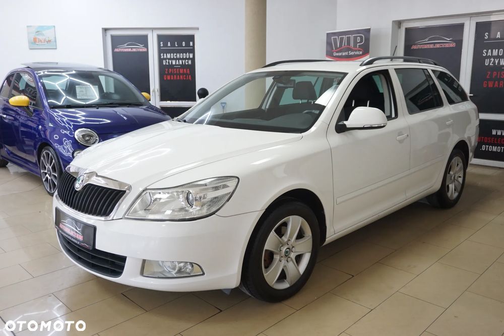 Skoda Octavia 1.6 TDI DPF Ambiente - 7