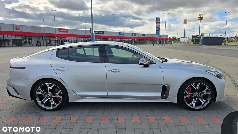 Kia Stinger 3.3 T-GDI V6 GT AWD - 4