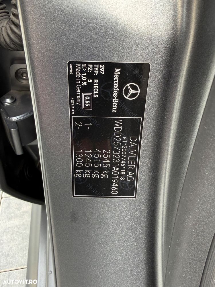 Mercedes-Benz CLS 400 d 4MATIC 9G-TRONIC AMG Line - 22