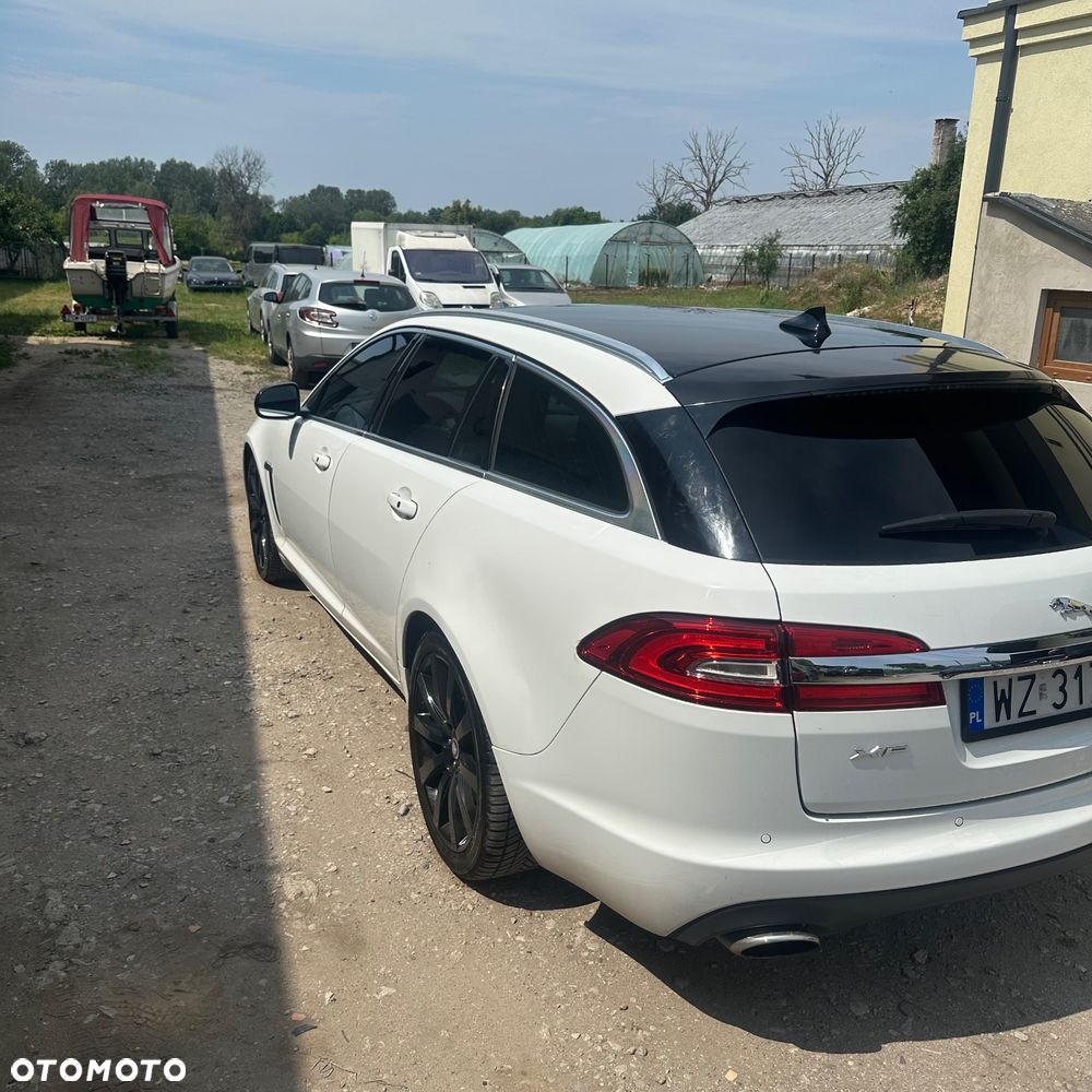 Jaguar XF 3.0 V6 D S - 3