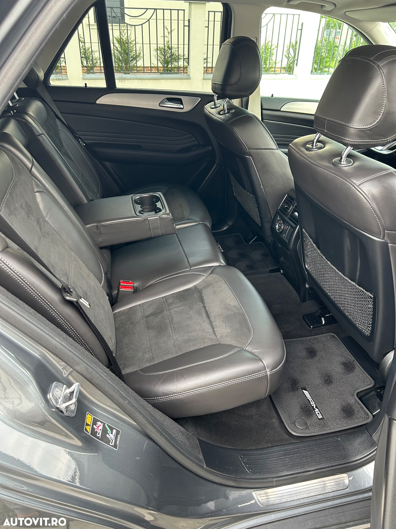 Mercedes-Benz GLE 350 d 4MATIC - 13