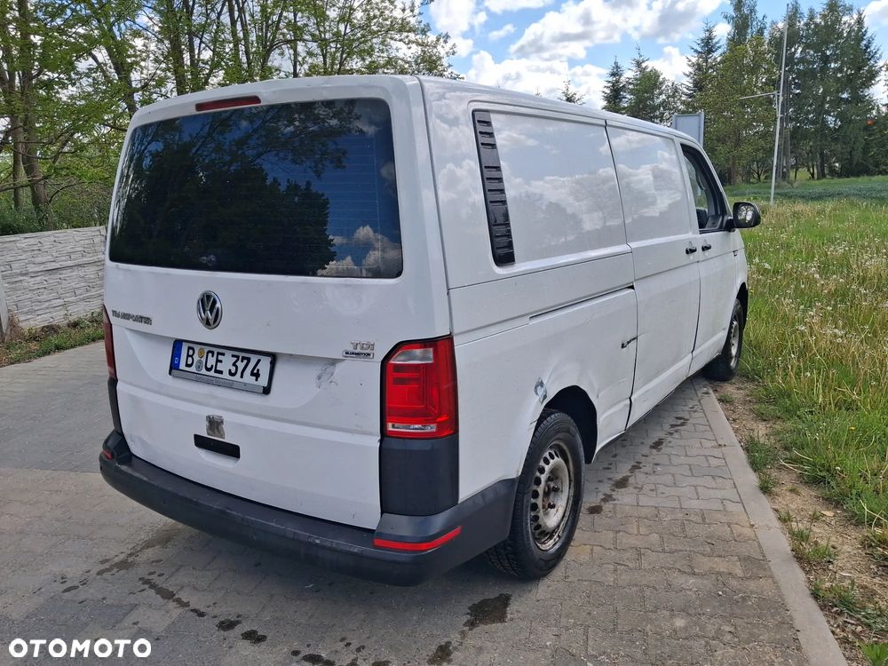 Volkswagen Transporter T6 - 4