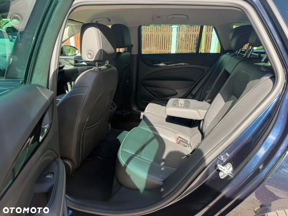 Opel Insignia 2.0 BiTurbo D 4x4 Automatik Ultimate Exclusive - 26