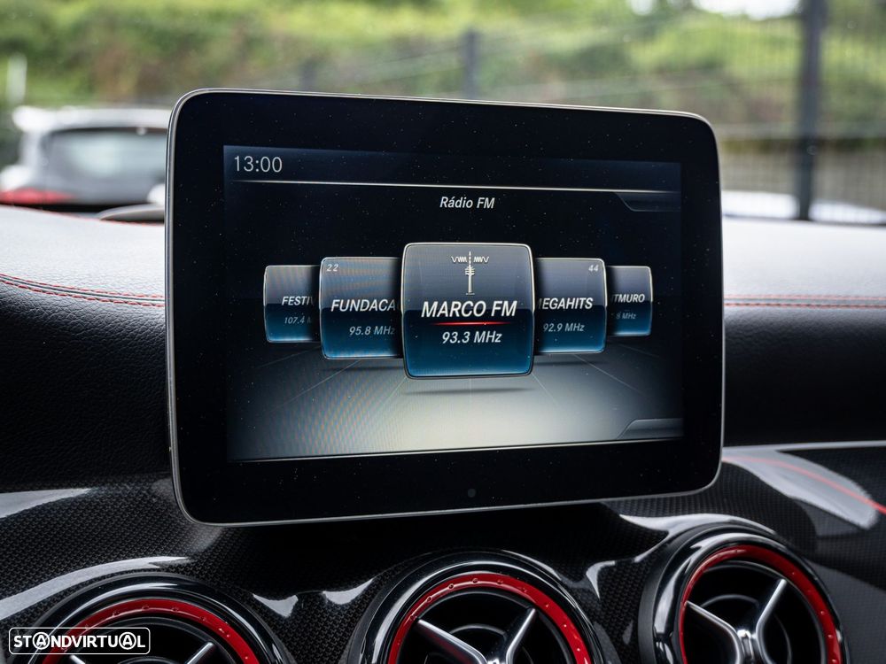 Mercedes-Benz CLA 45 AMG - 34