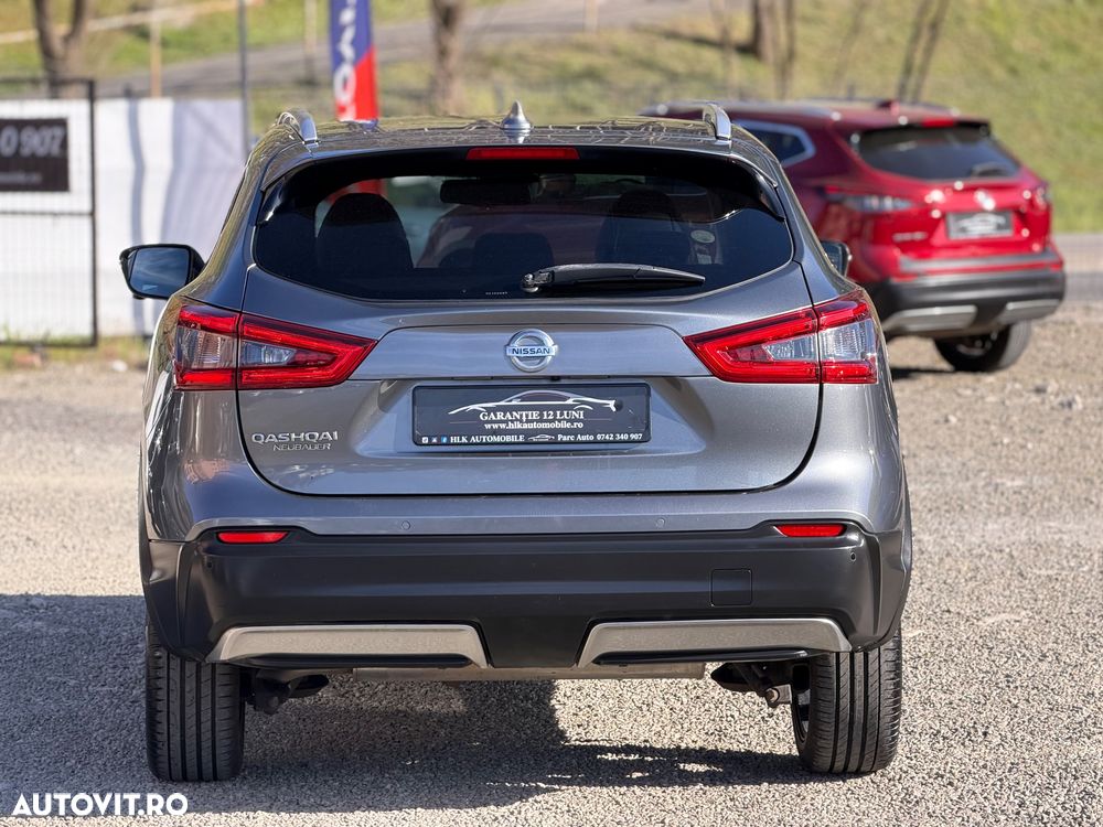 Nissan Qashqai 1.6 DCI Xtronic TEKNA+ - 11