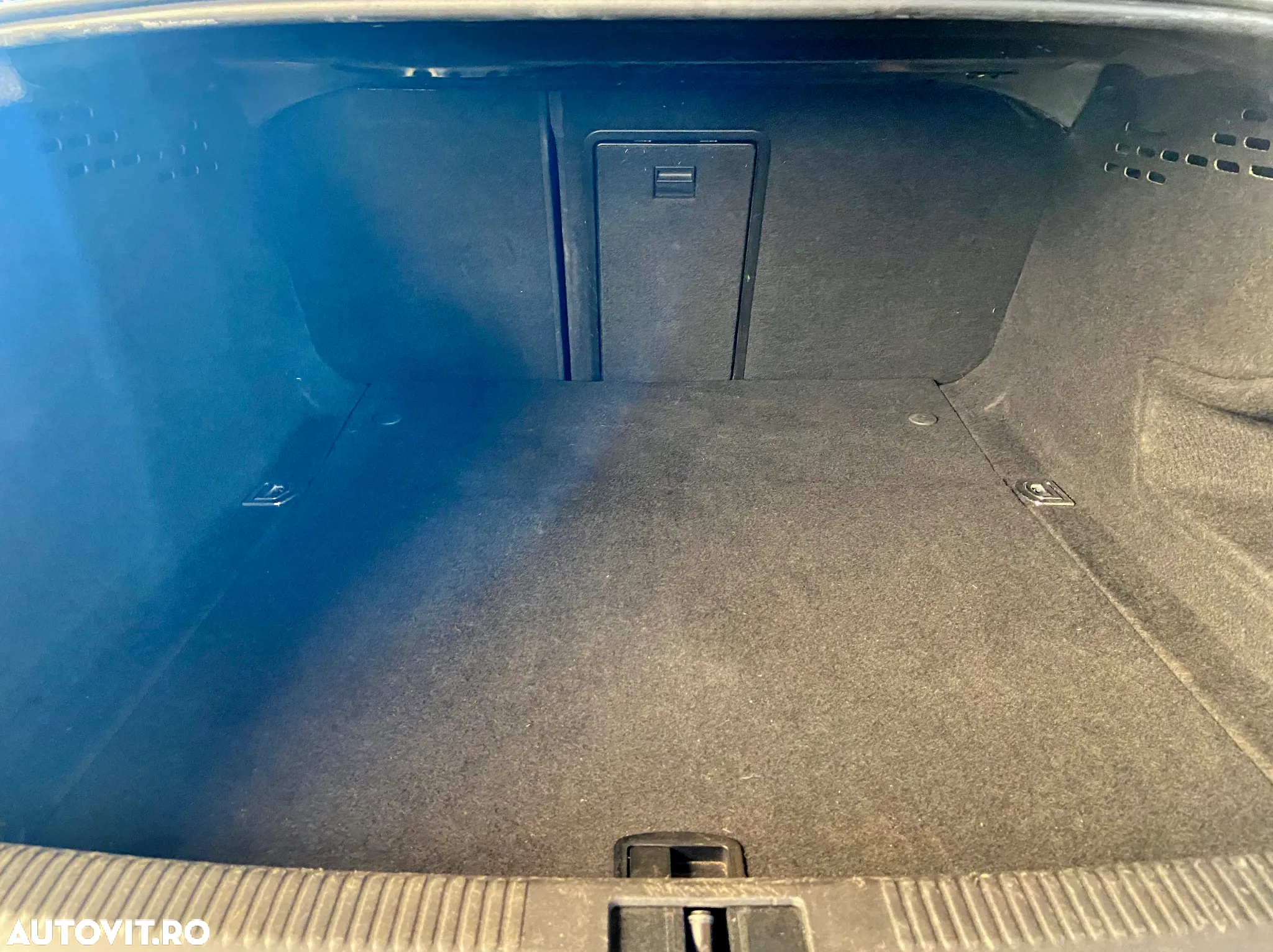 Audi A4 2.0 TDI B8 - 15