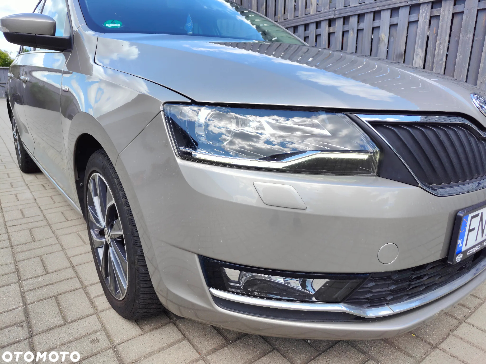 Skoda RAPID Spaceback 1.6 TDI Drive - 3