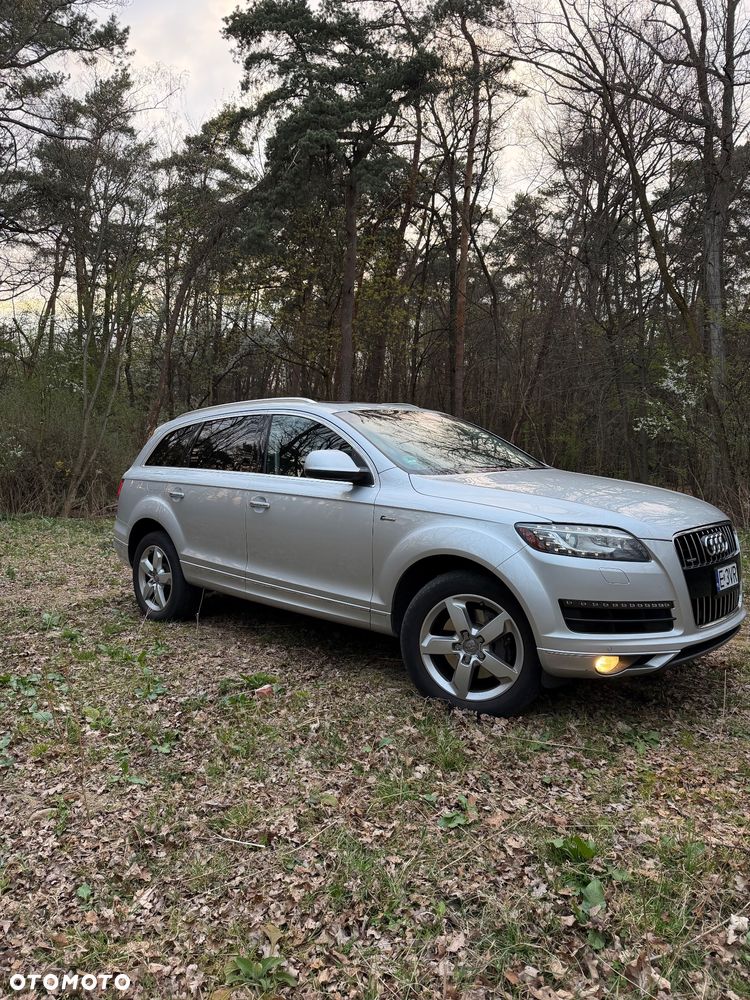 Audi Q7 - 11