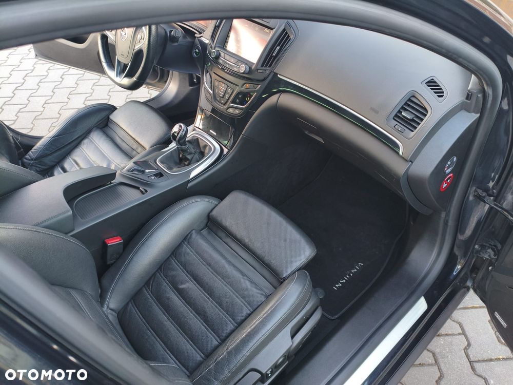 Opel Insignia 2.0 CDTI Cosmo ecoFLEX S&S - 21
