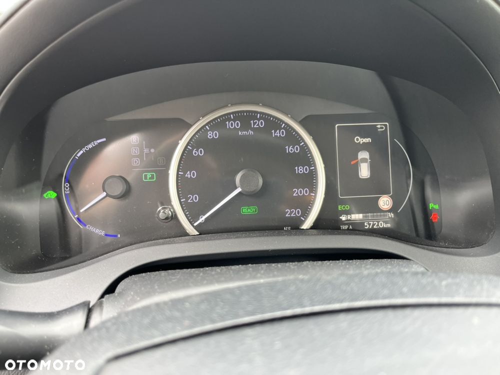 Lexus CT 200h Business Edition - 17