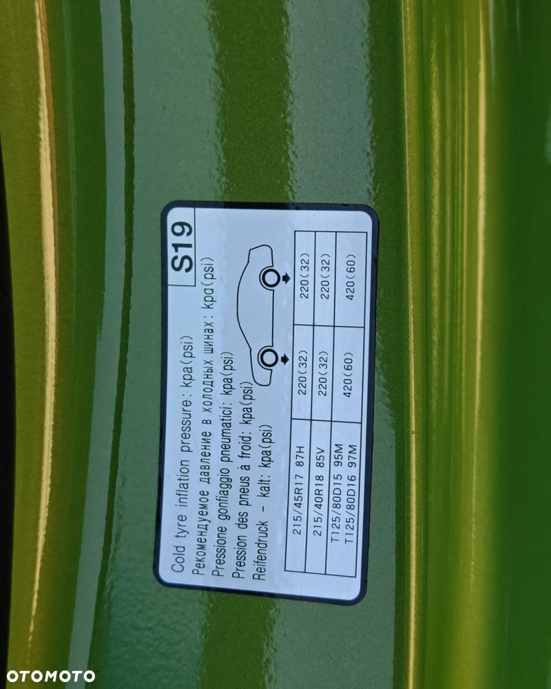 Hyundai Veloster 1.6 DCT Premium - 16